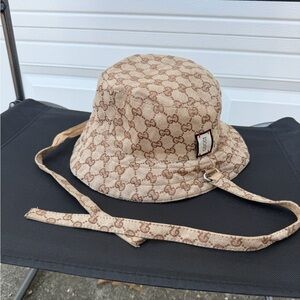 Gucci Beige Bucket Hat